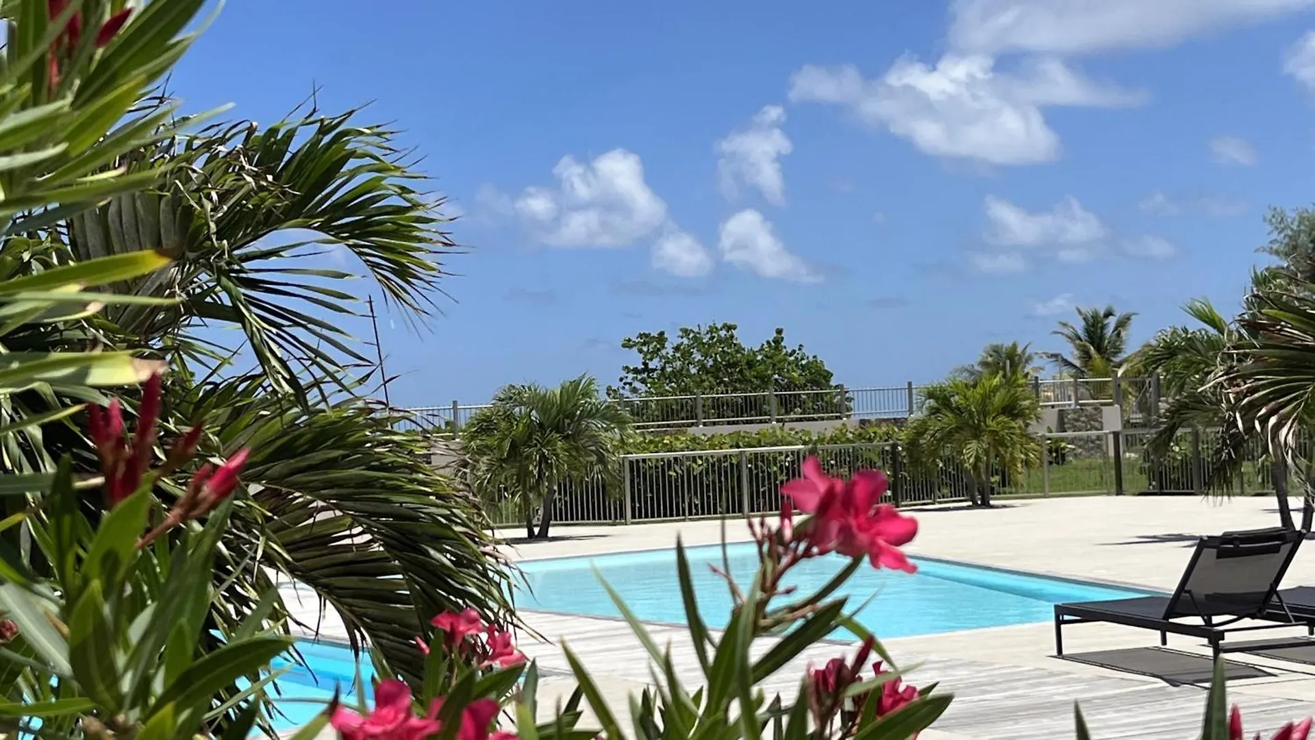 Sur La Plage De La Baie Orientale - Bel Appartement Vue Mer 6A7P Apartment Orient Bay