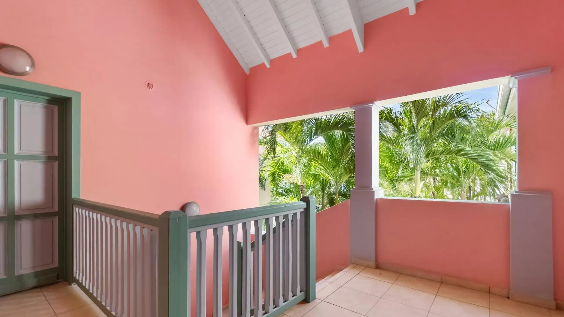 Sur La Plage De La Baie Orientale - Bel Appartement Vue Mer 6A7P Apartment Orient Bay