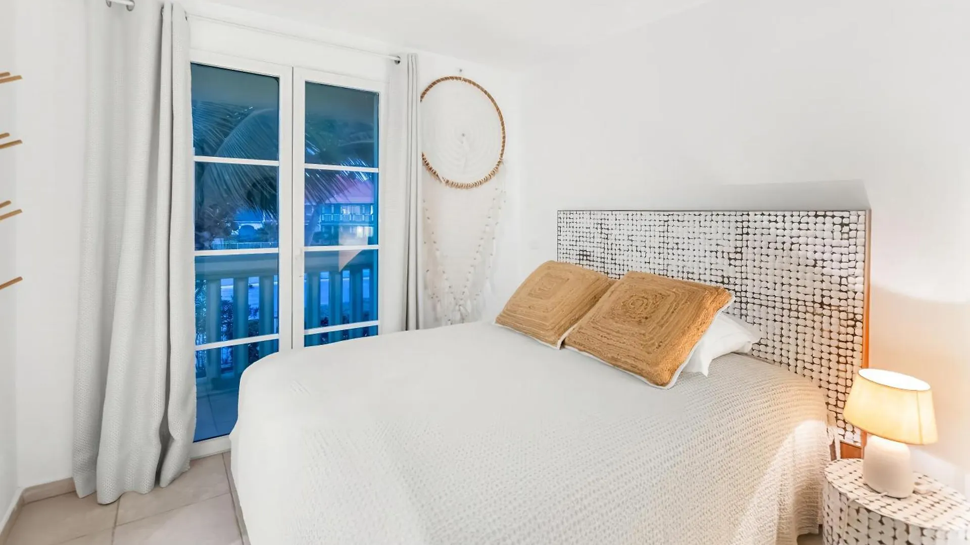 Sur La Plage De La Baie Orientale - Bel Appartement Vue Mer 6A7P Sint Maarten/Saint Martin
