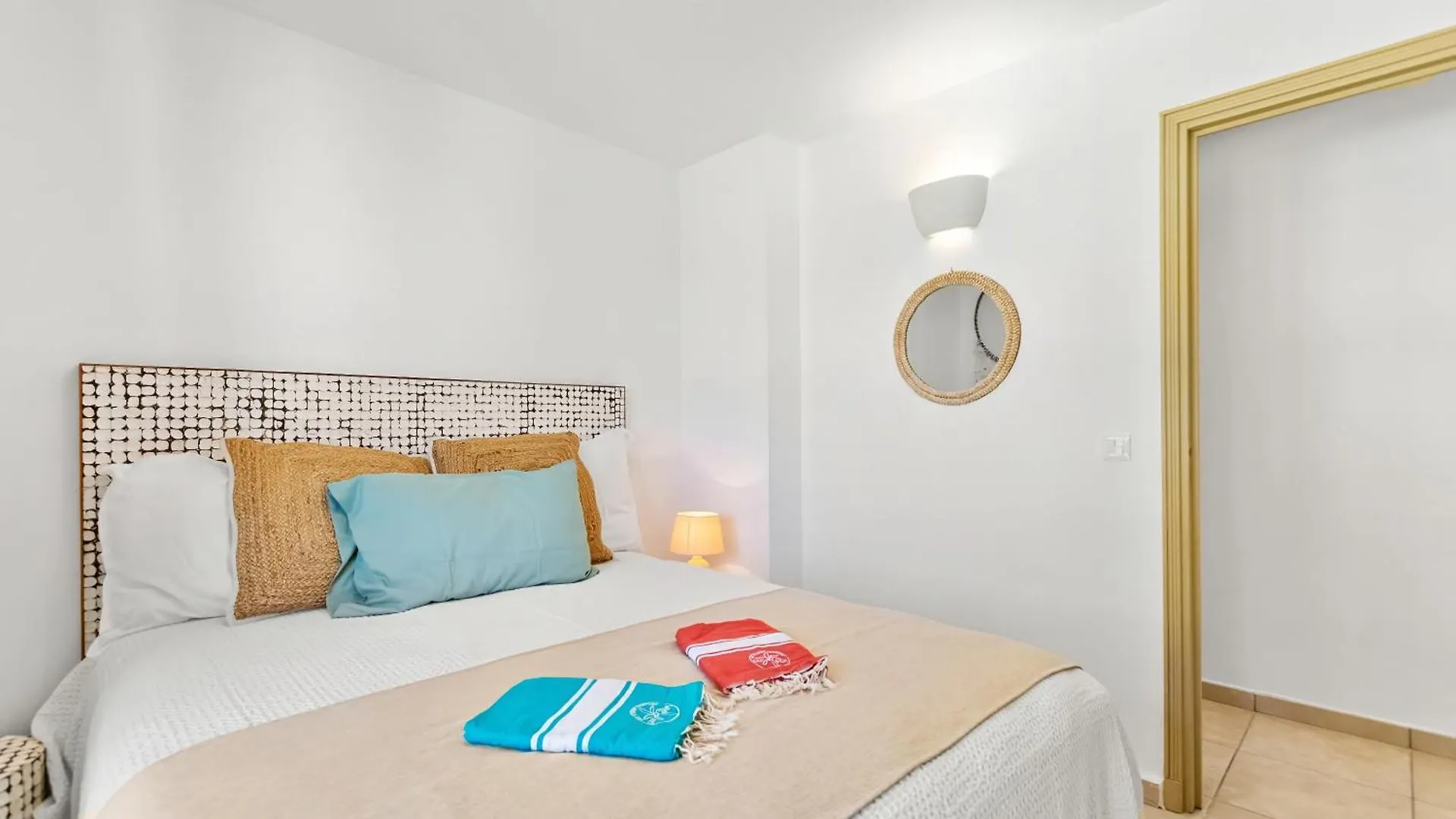 Sur La Plage De La Baie Orientale - Bel Appartement Vue Mer 6A7P Apartment